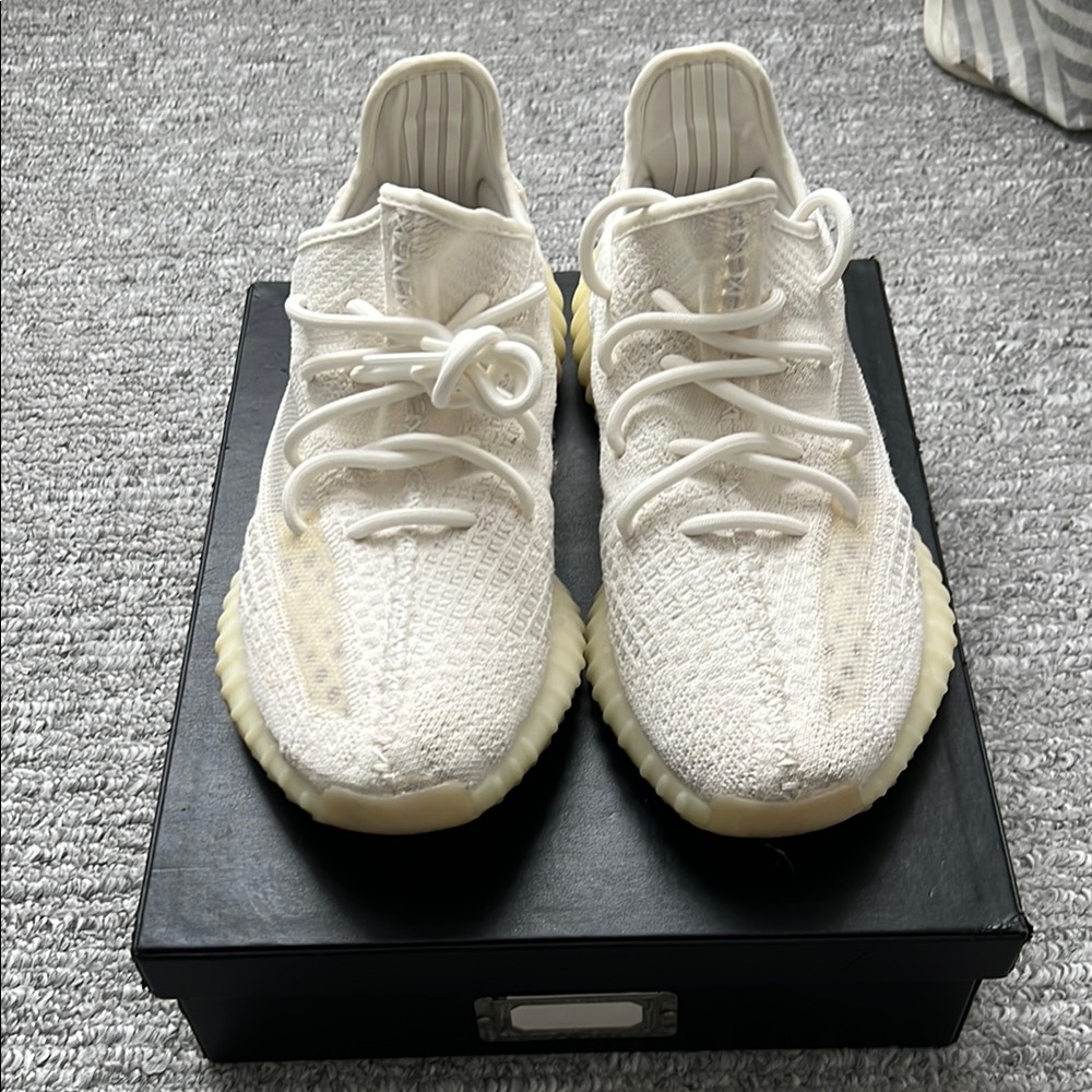 adidas Yeezy Boost 350 V2 Bone